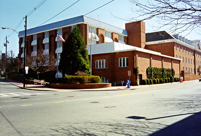 [color photograph of Arundel Center]