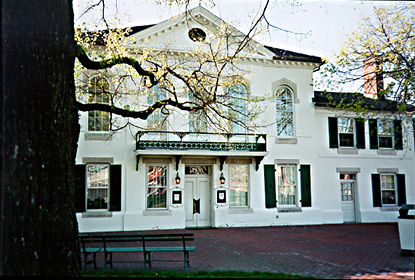 [color photograph of Queen Anne's County Courthouse]